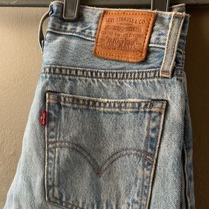 Levi’s Wedgie Straight leg jean
